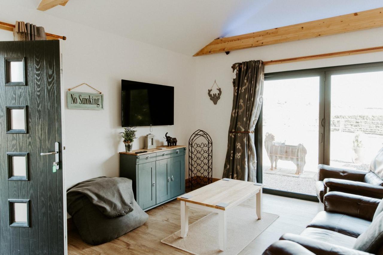 King Richard'S Luxury Lodge - Sleeps Up To 8 ,Dog Friendly ,Near Sherwood Forest At Fairview Farm In Nottingham Set In 88 Acres And Great For Groups,Family Gatherings,Corporate Events Bagian luar foto