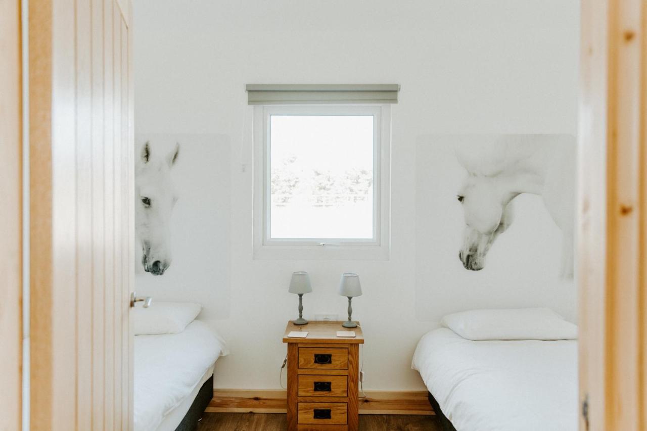 King Richard'S Luxury Lodge - Sleeps Up To 8 ,Dog Friendly ,Near Sherwood Forest At Fairview Farm In Nottingham Set In 88 Acres And Great For Groups,Family Gatherings,Corporate Events Bagian luar foto